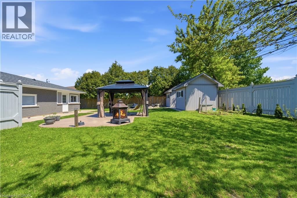 82 STONEY BROOK Drive - 29