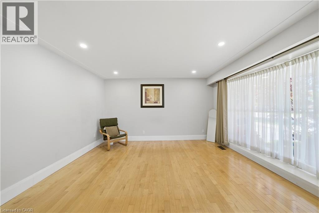 82 STONEY BROOK Drive - Image 3