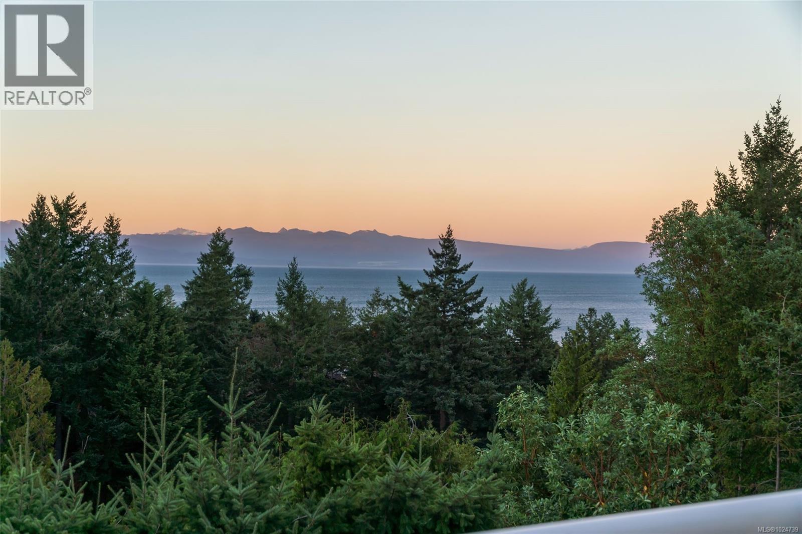 3419 Redden Rd, Nanoose Bay