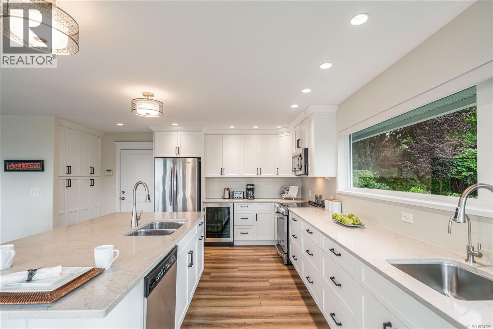 3419 Redden Rd, Nanoose Bay