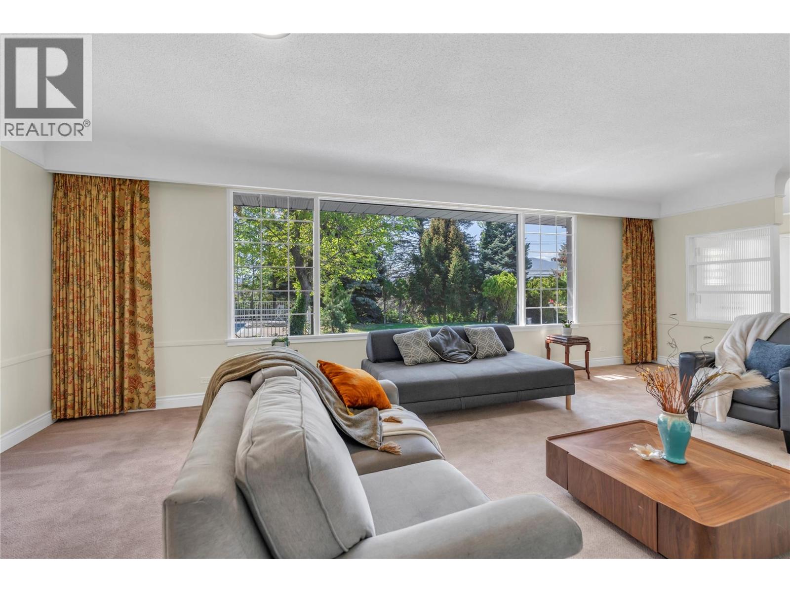 1135 Johnson Road, Penticton