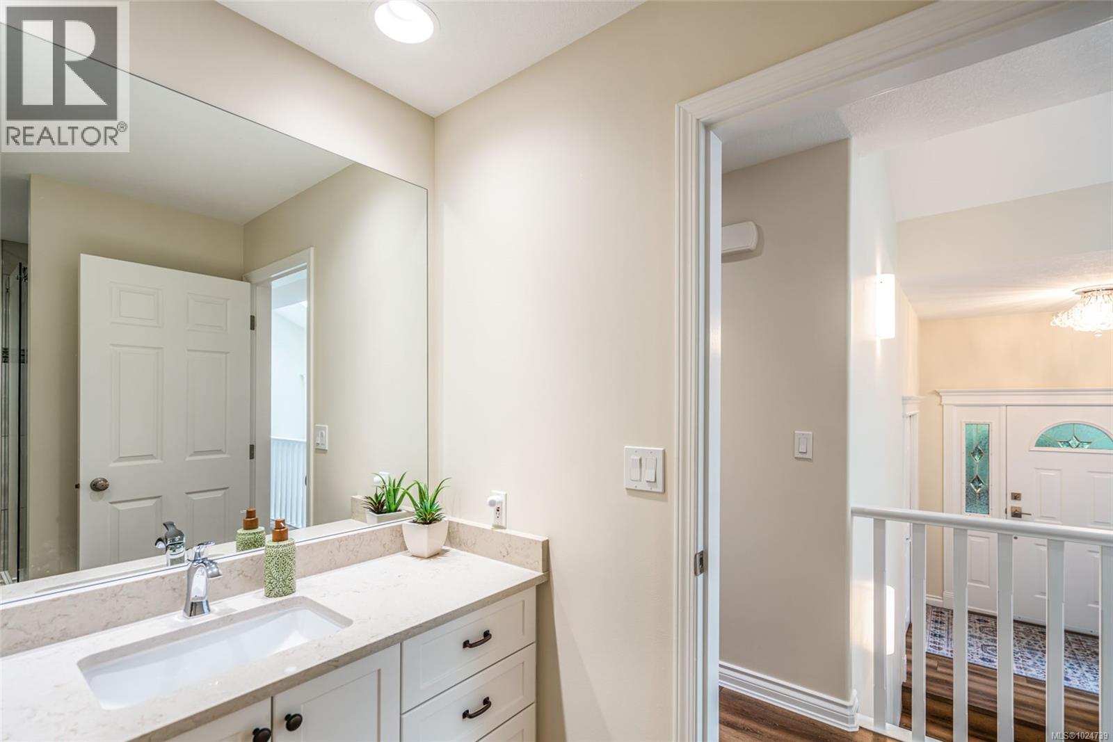 3419 Redden Rd, Nanoose Bay