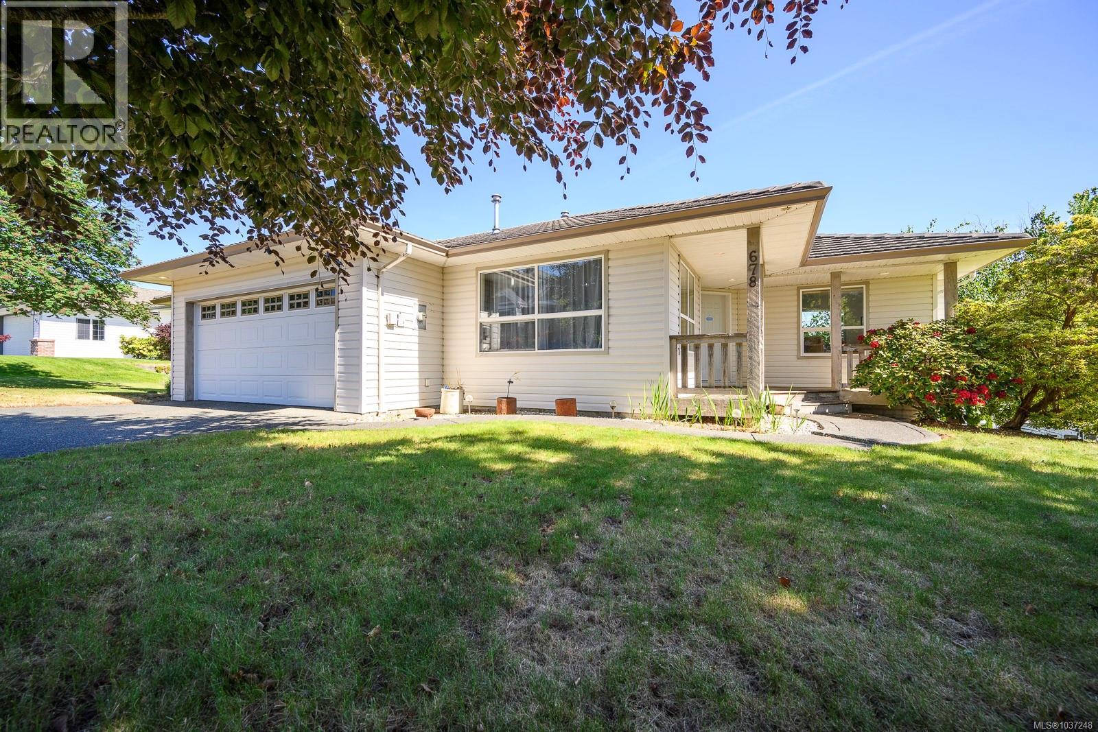 678 Nelson Rd, Campbell River