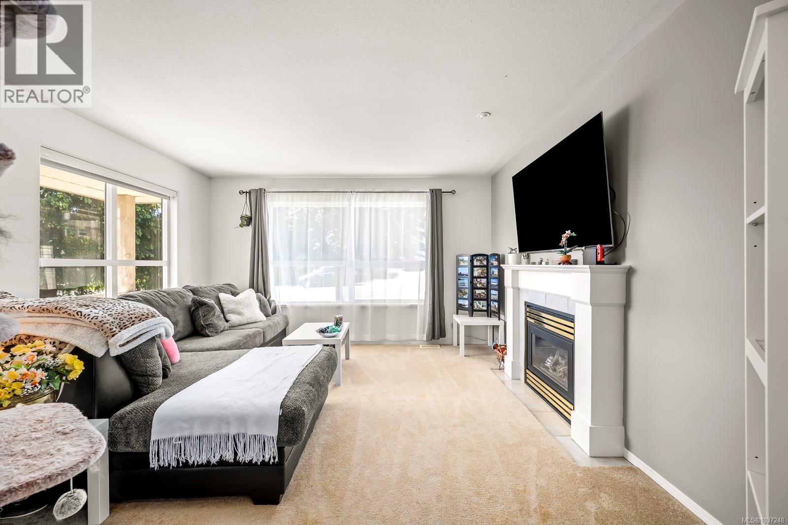 678 Nelson Rd - 8