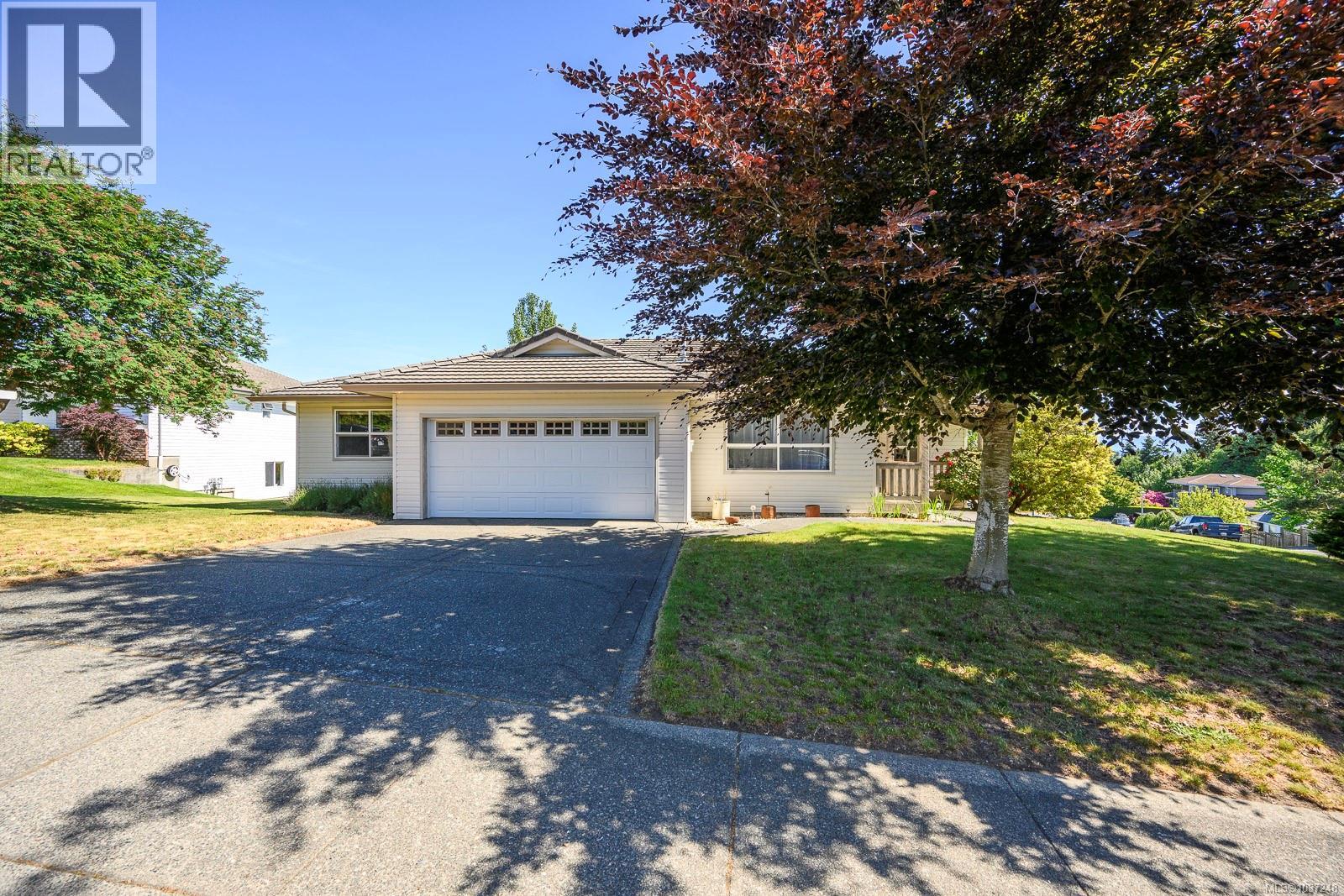 678 Nelson Rd, Campbell River