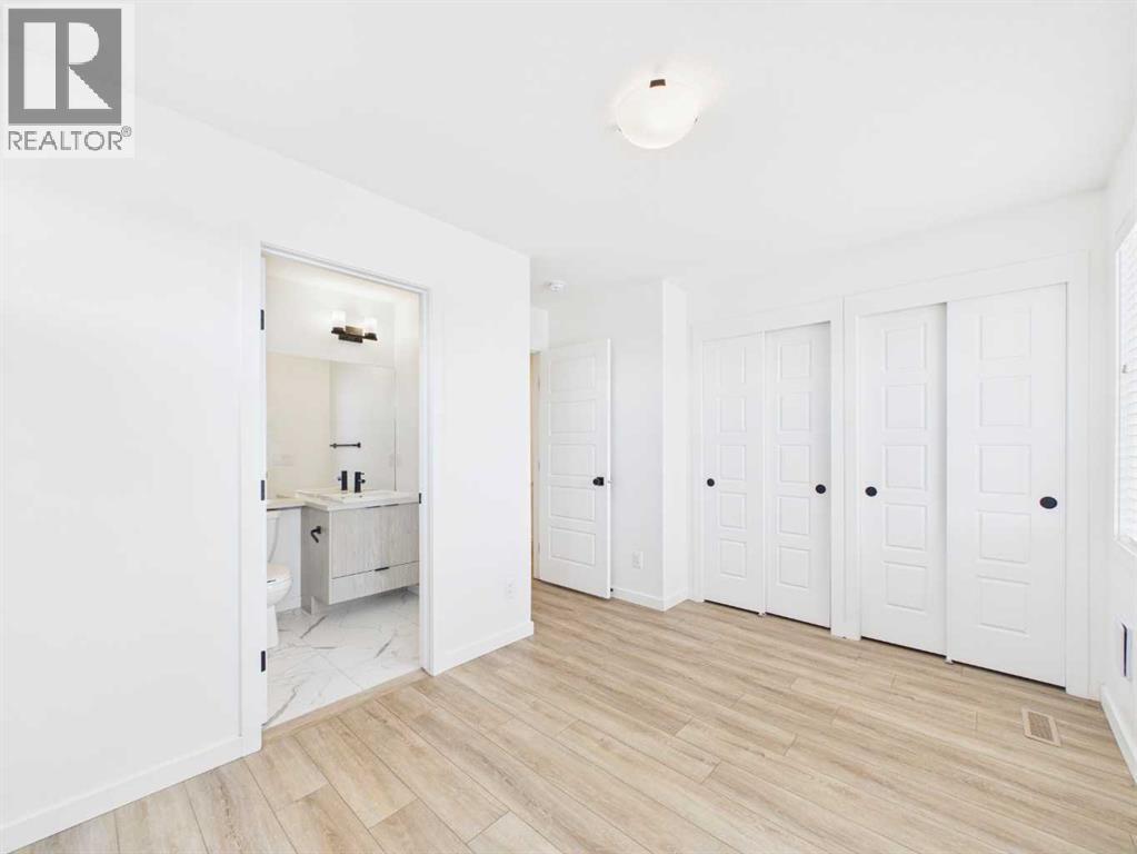 2480 210 Avenue SE - 27