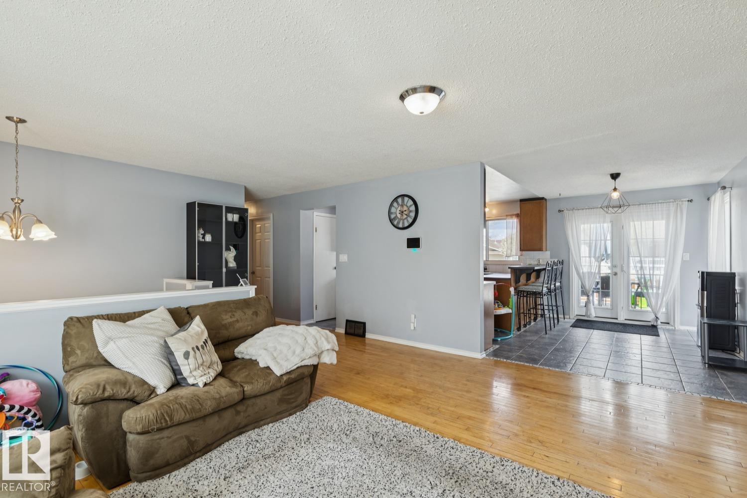1871 45 ST NW NW - 8