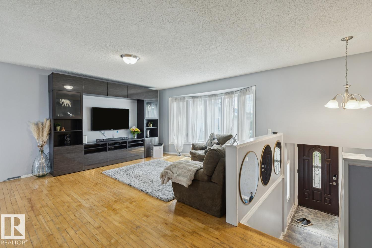 1871 45 ST NW NW - 7