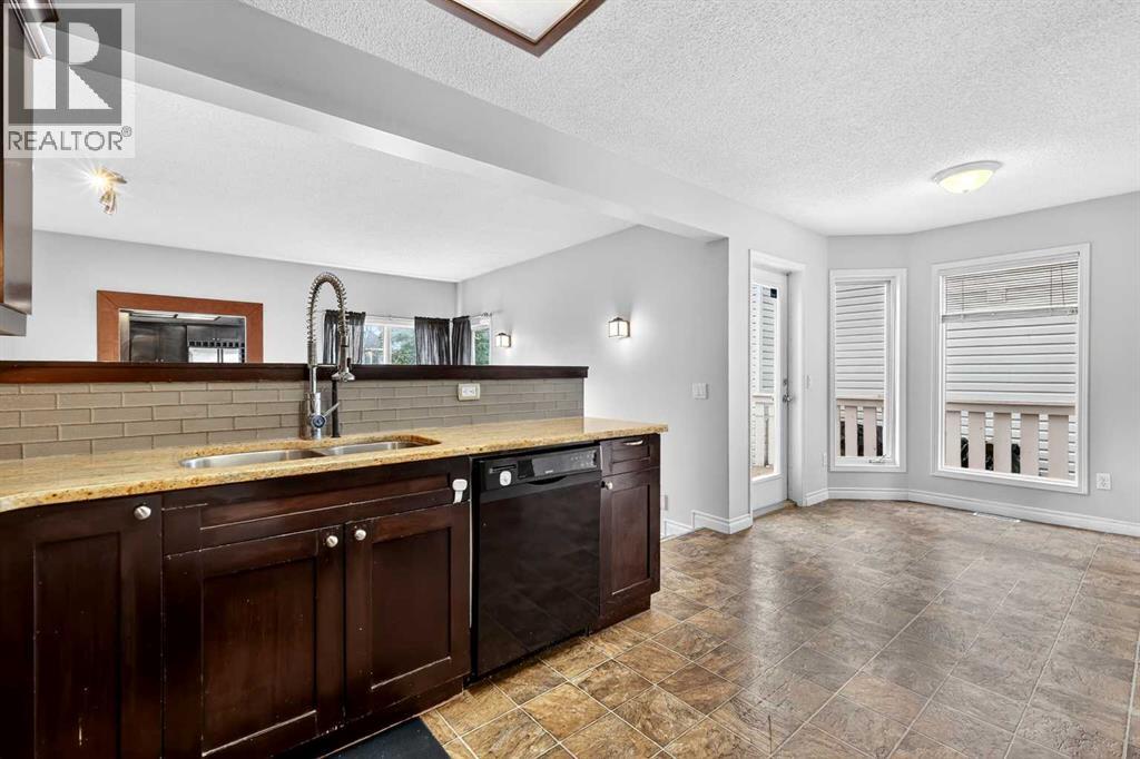 32 Millrise Crescent SW - 16