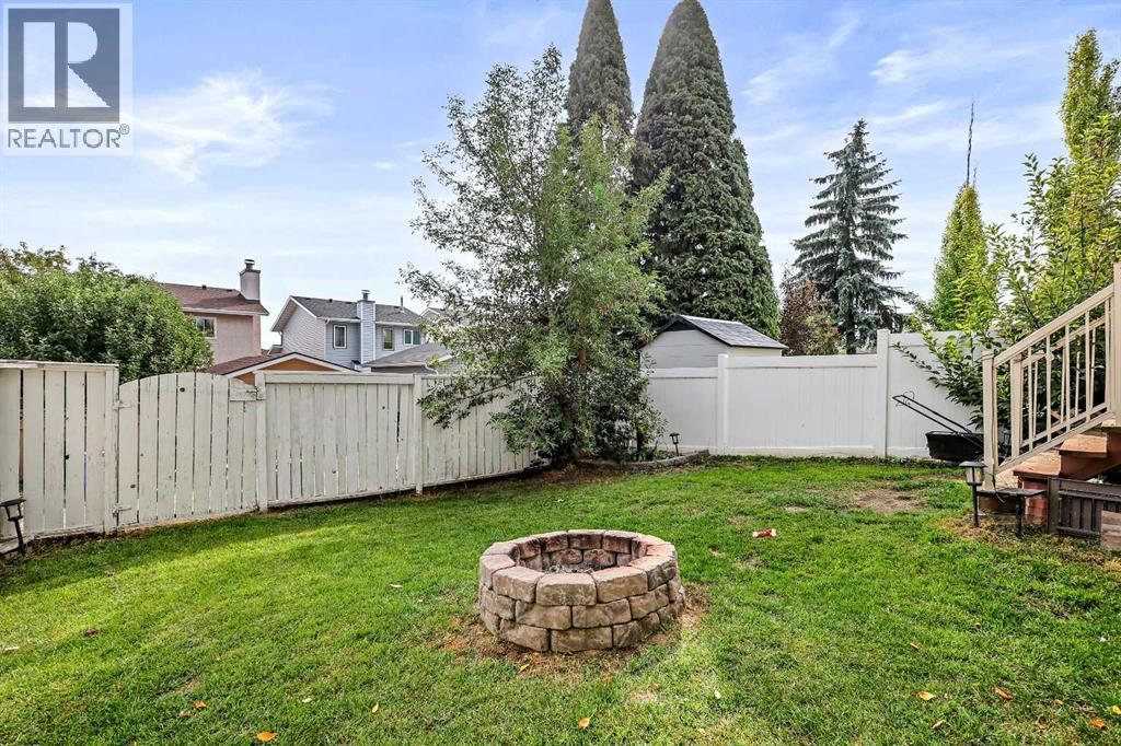 32 Millrise Crescent SW - 43