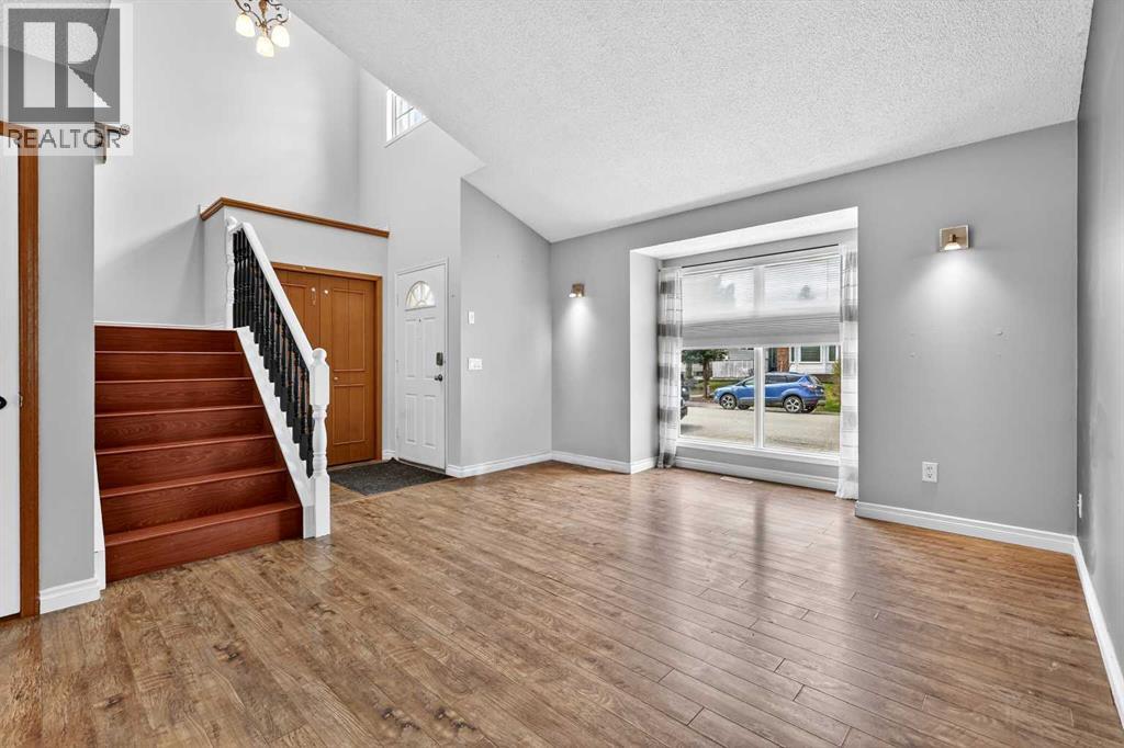32 Millrise Crescent SW - 6