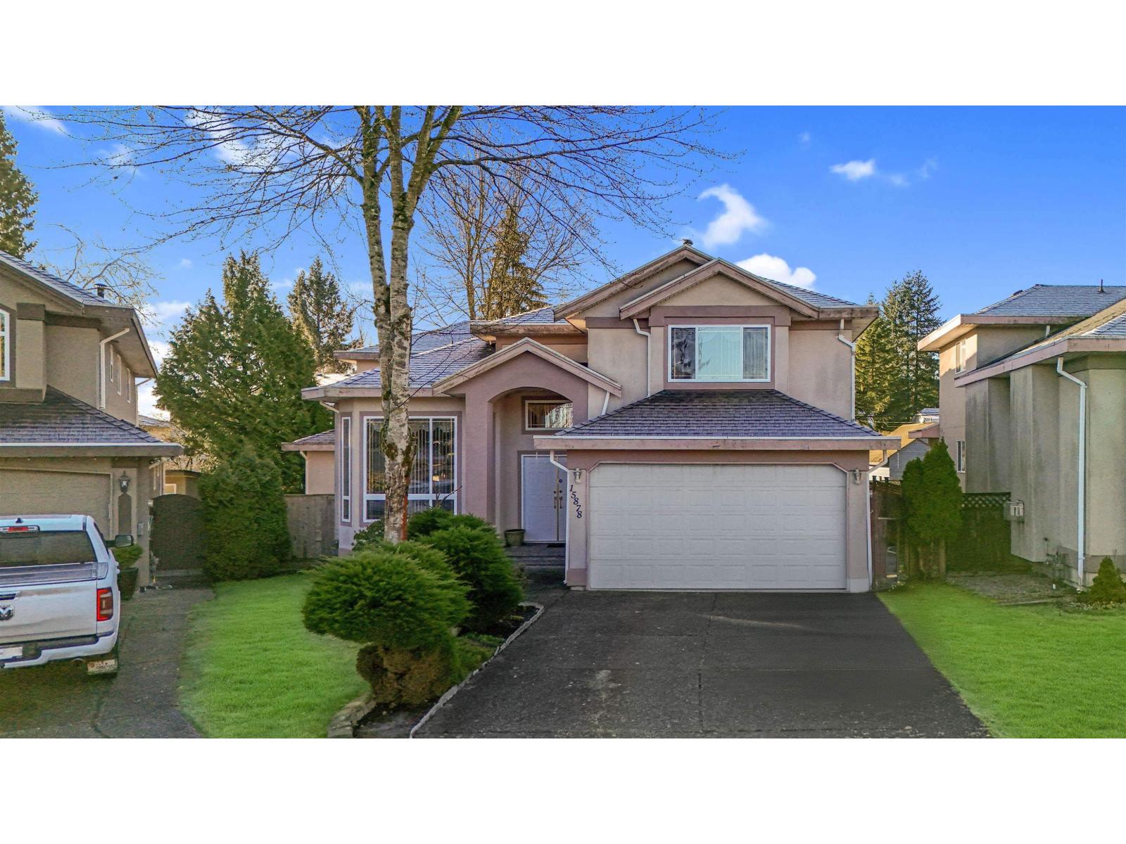 15878 99A Avenue - main photo