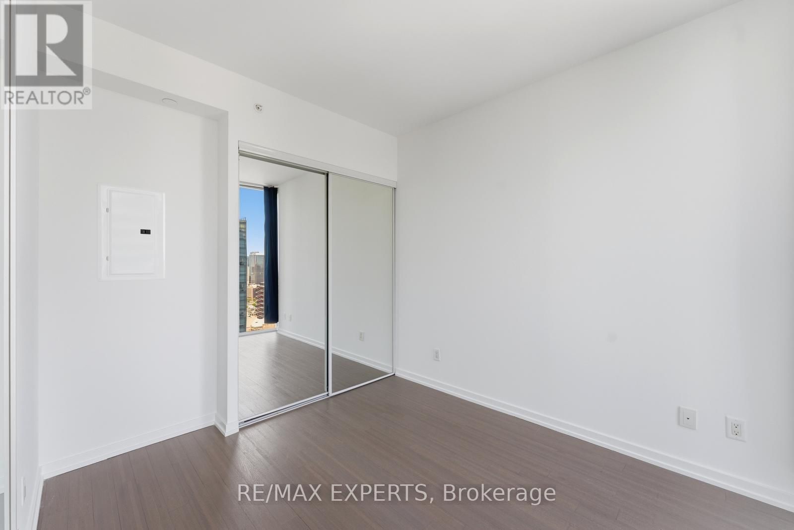 #3606 101 PETER STREET - 15