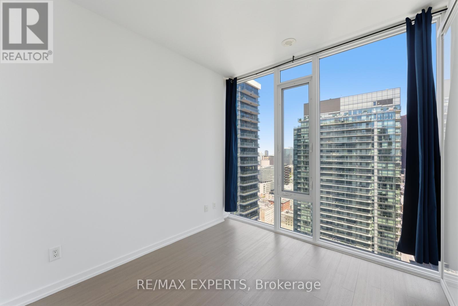 #3606 101 PETER STREET - 16