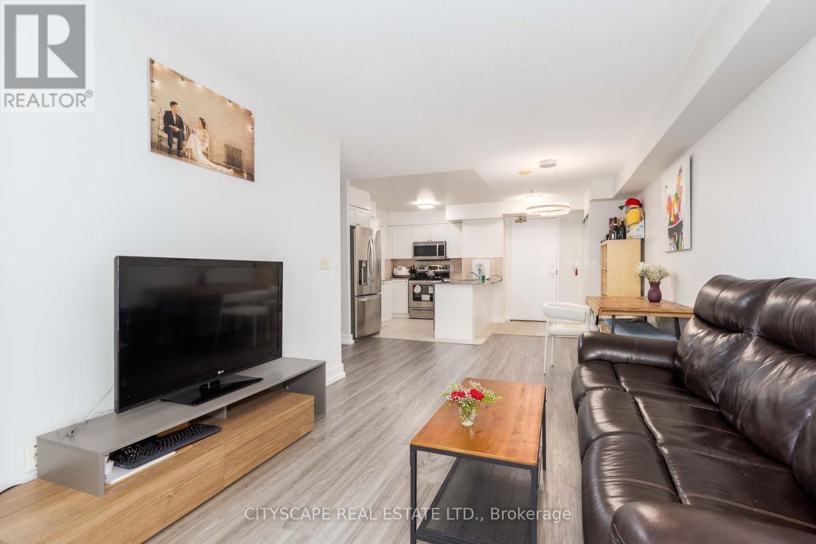 #609 5940 YONGE STREET - 19
