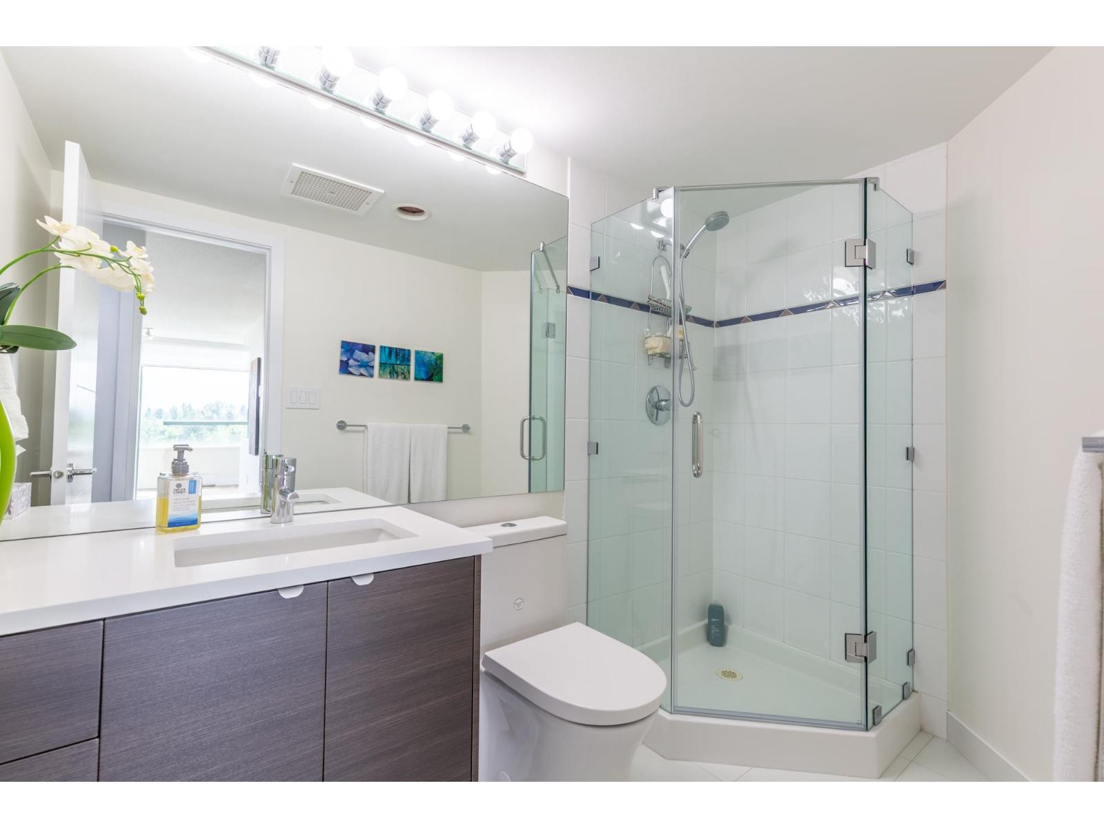 905 15030 101 AVENUE, Surrey