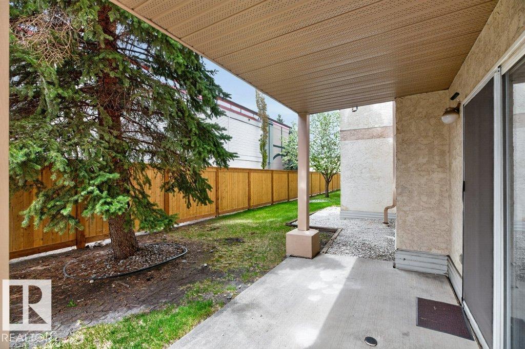 #111 11218 80 ST NW - 38