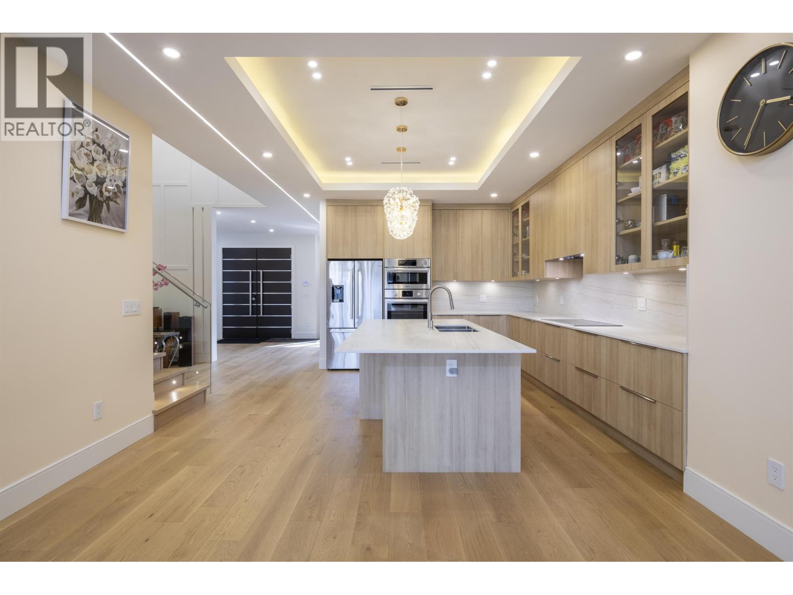 5 Bed, 4 Bath House for Sale in Richmond – 3311 SPRINGFORD AVENUE, Richmond - Image 16