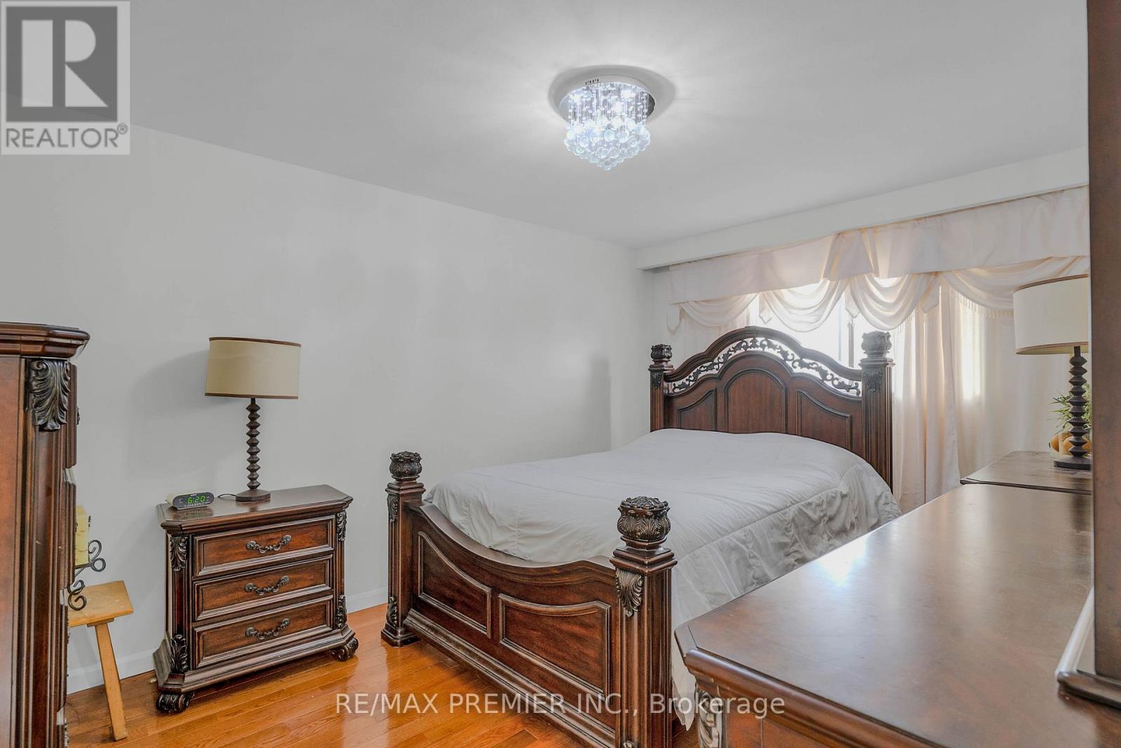 55 FIRGROVE CRESCENT - 17