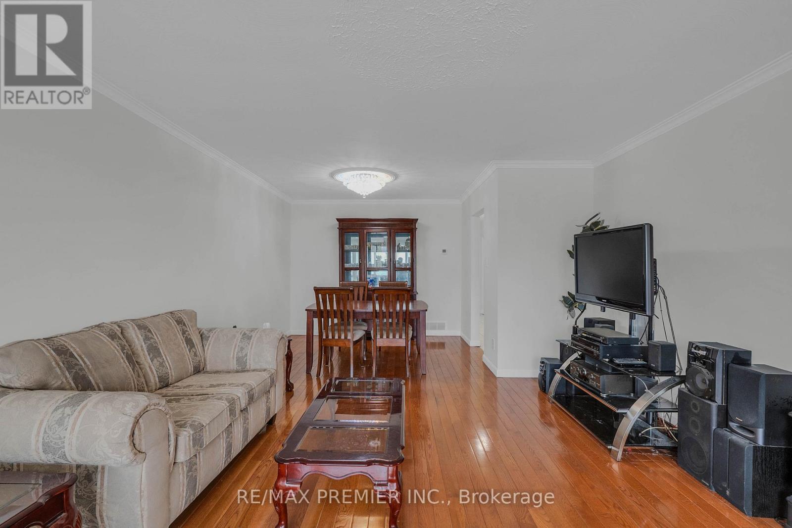 55 FIRGROVE CRESCENT - 8