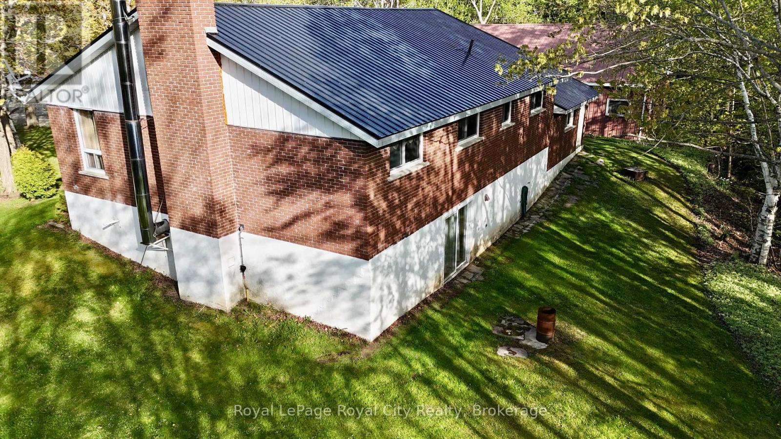 3527 6 HIGHWAY - 27