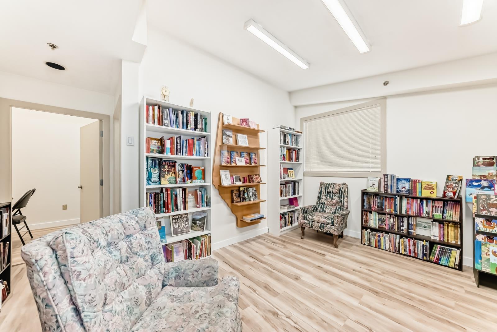 10086  164 Street NW — photo 14