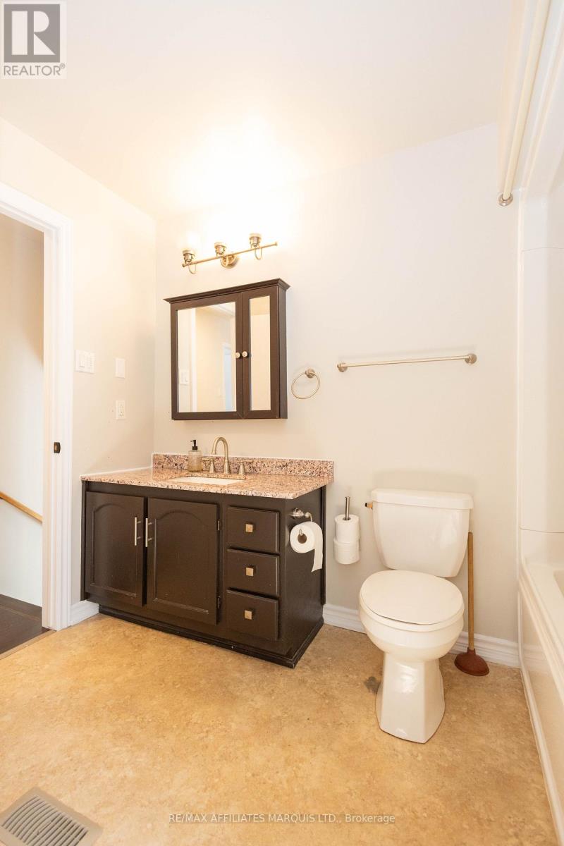 1849 DEWHURST AVENUE - 11