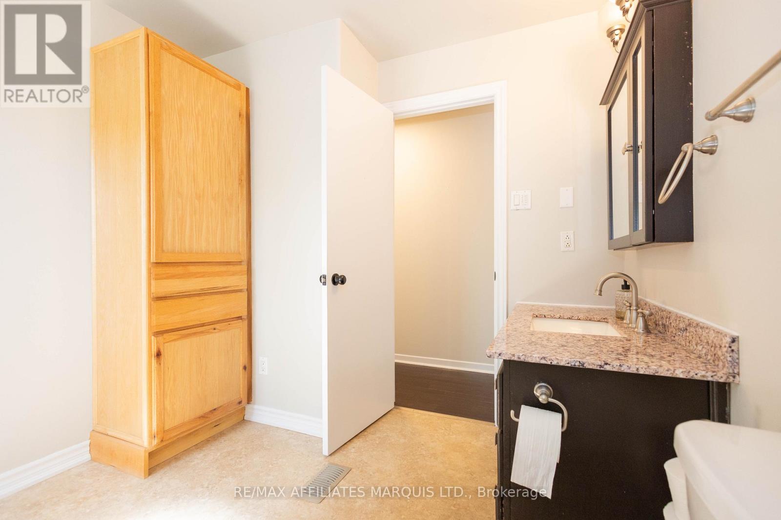 1849 DEWHURST AVENUE - 13