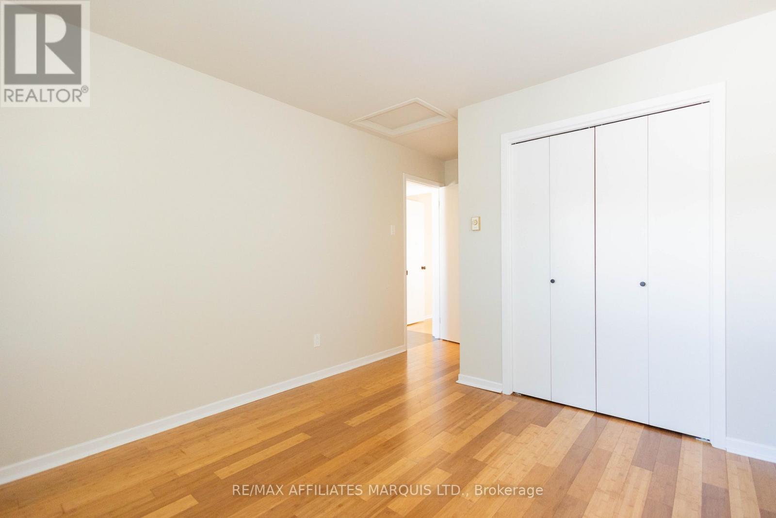 1849 DEWHURST AVENUE - 21