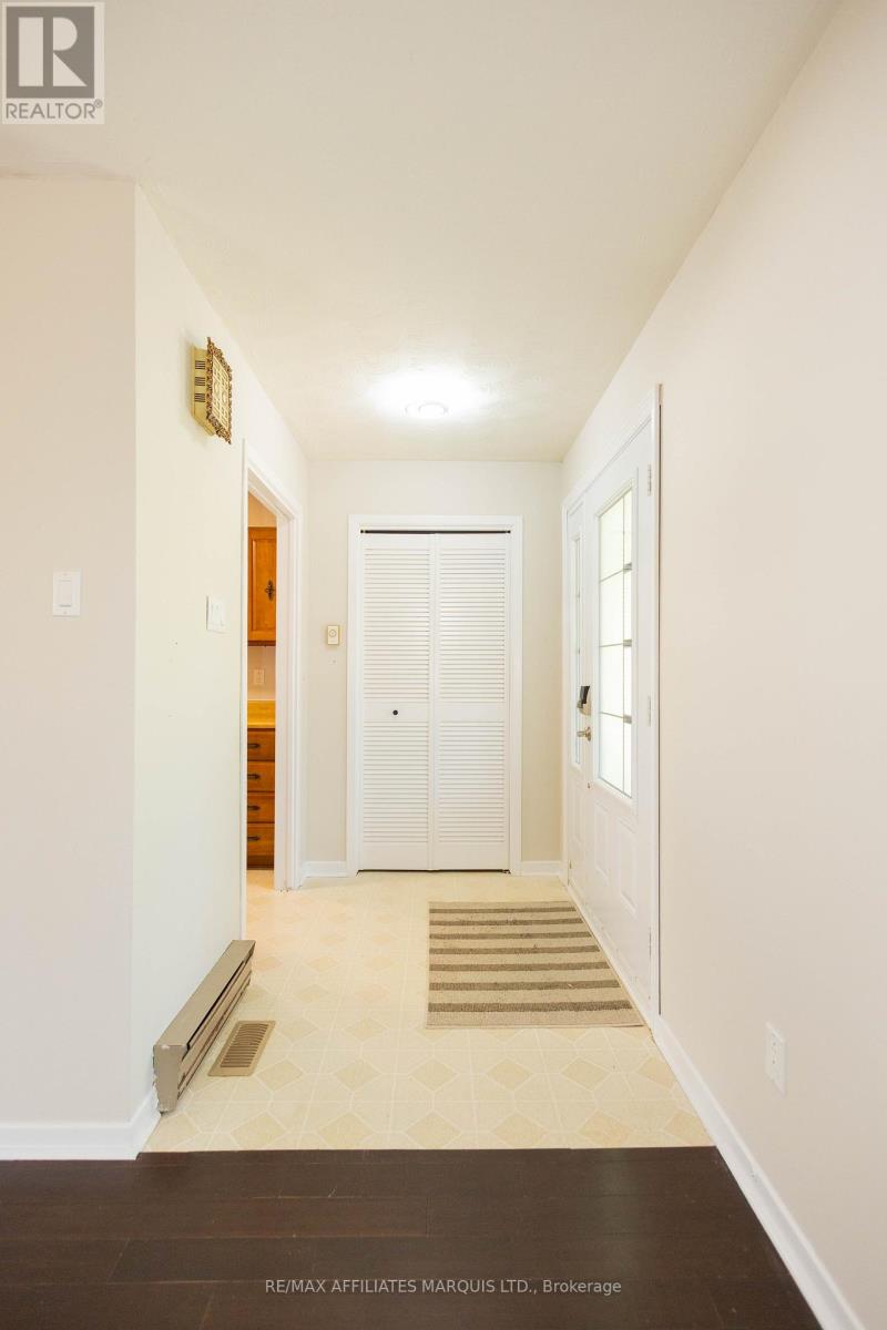 1849 DEWHURST AVENUE - 7