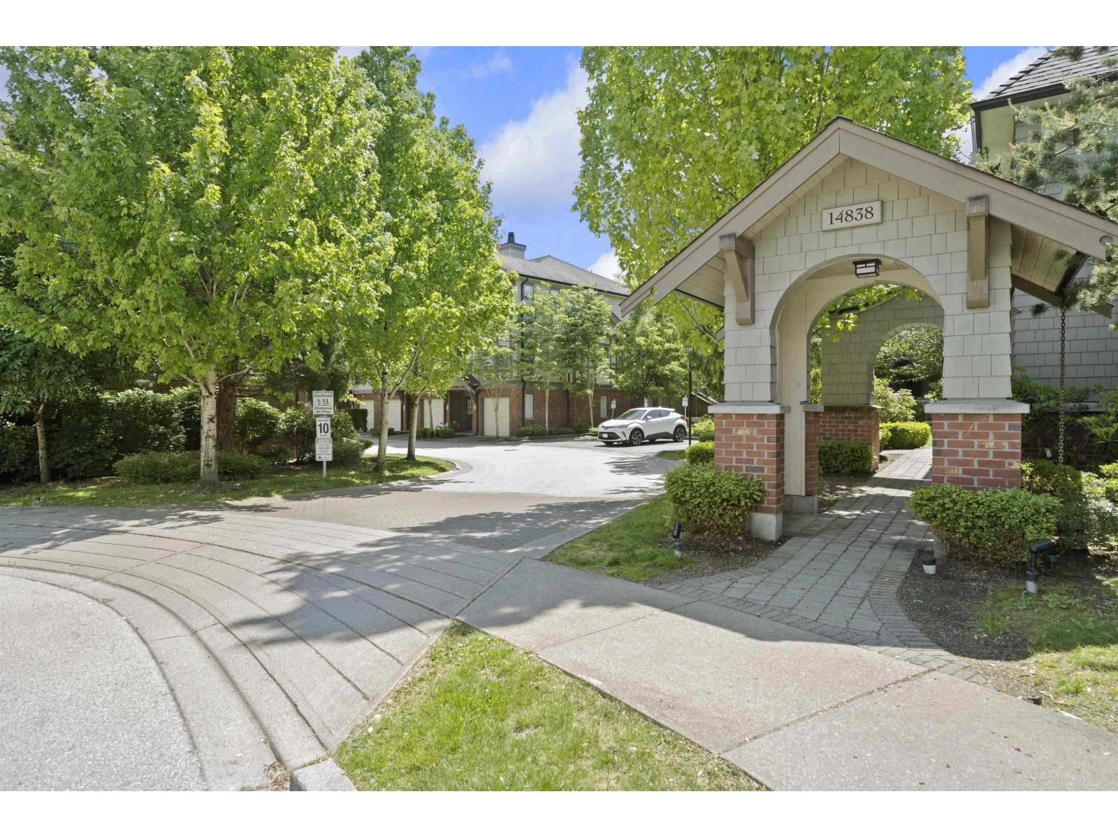 61 14838 61 AVENUE, Surrey