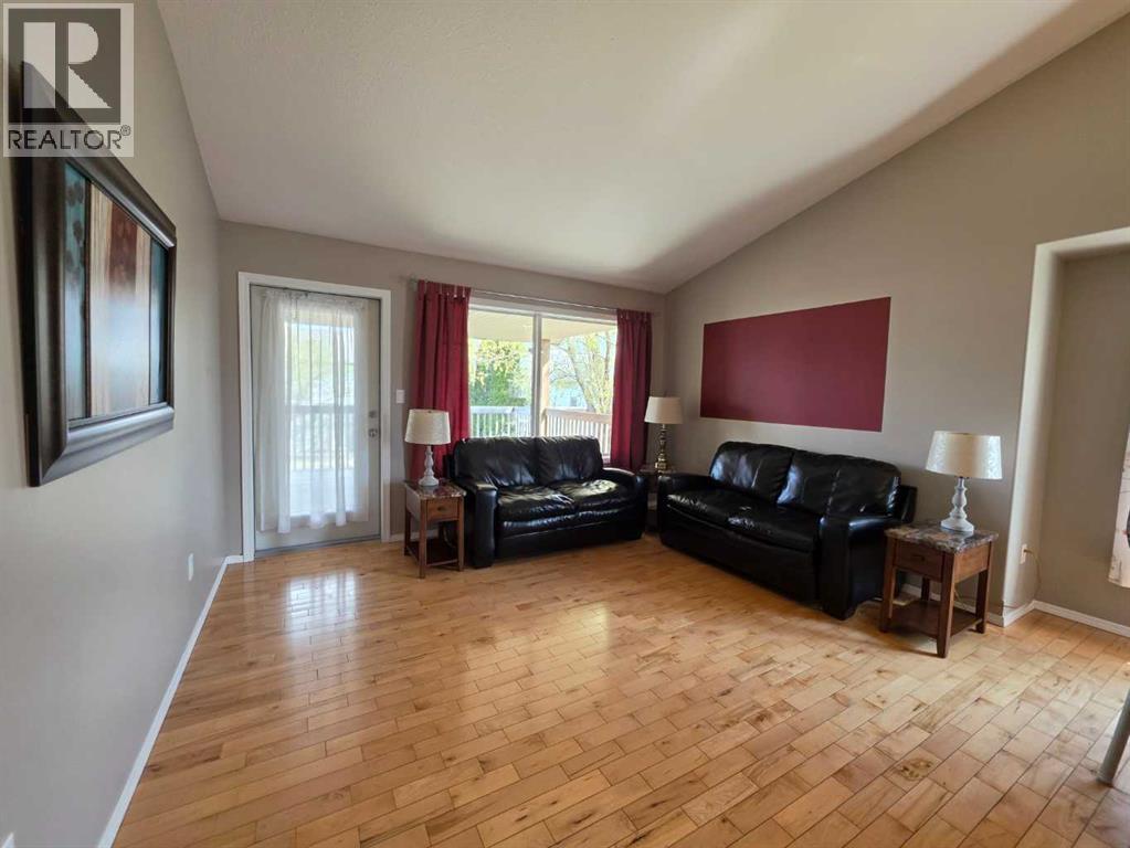 4105 67th Avenue - 5