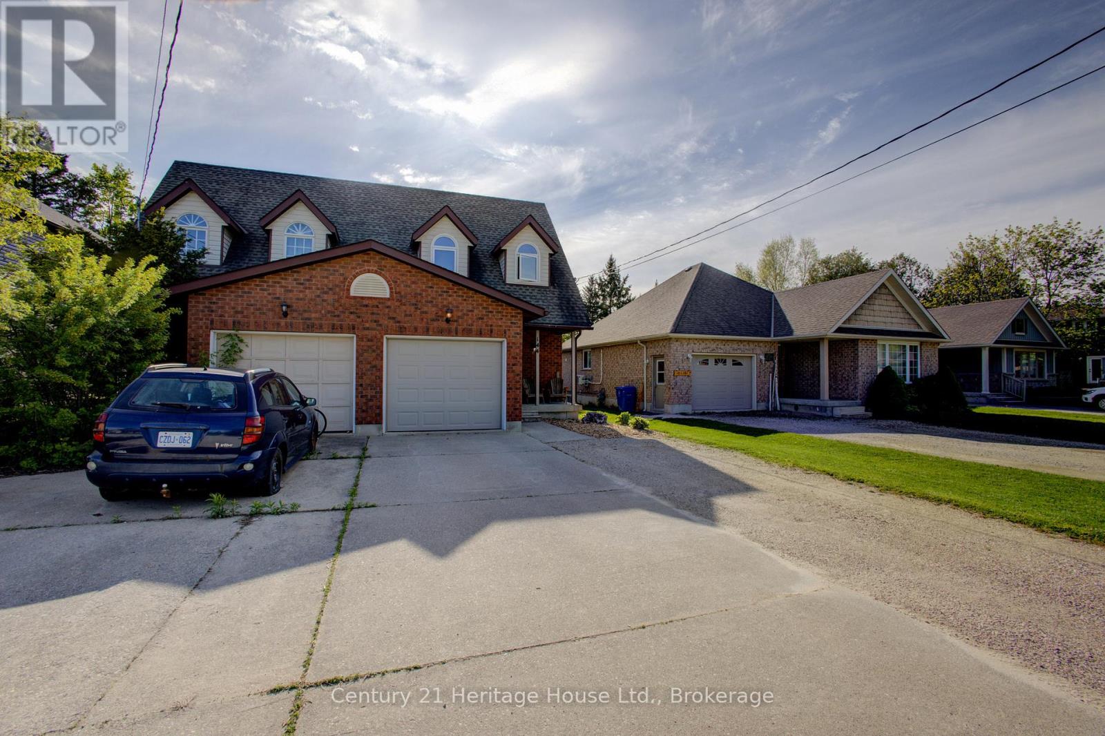 144 KINCARDINE STREET N - Image 3