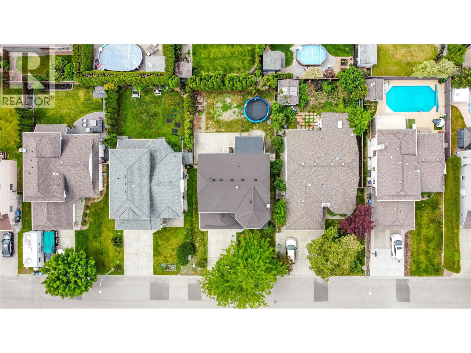 374 McTavish Crescent, Kelowna