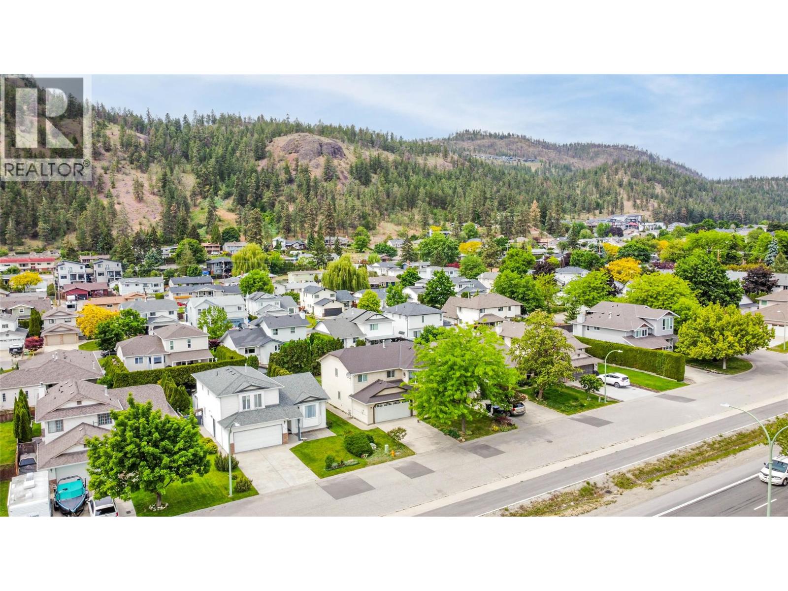 374 McTavish Crescent, Kelowna