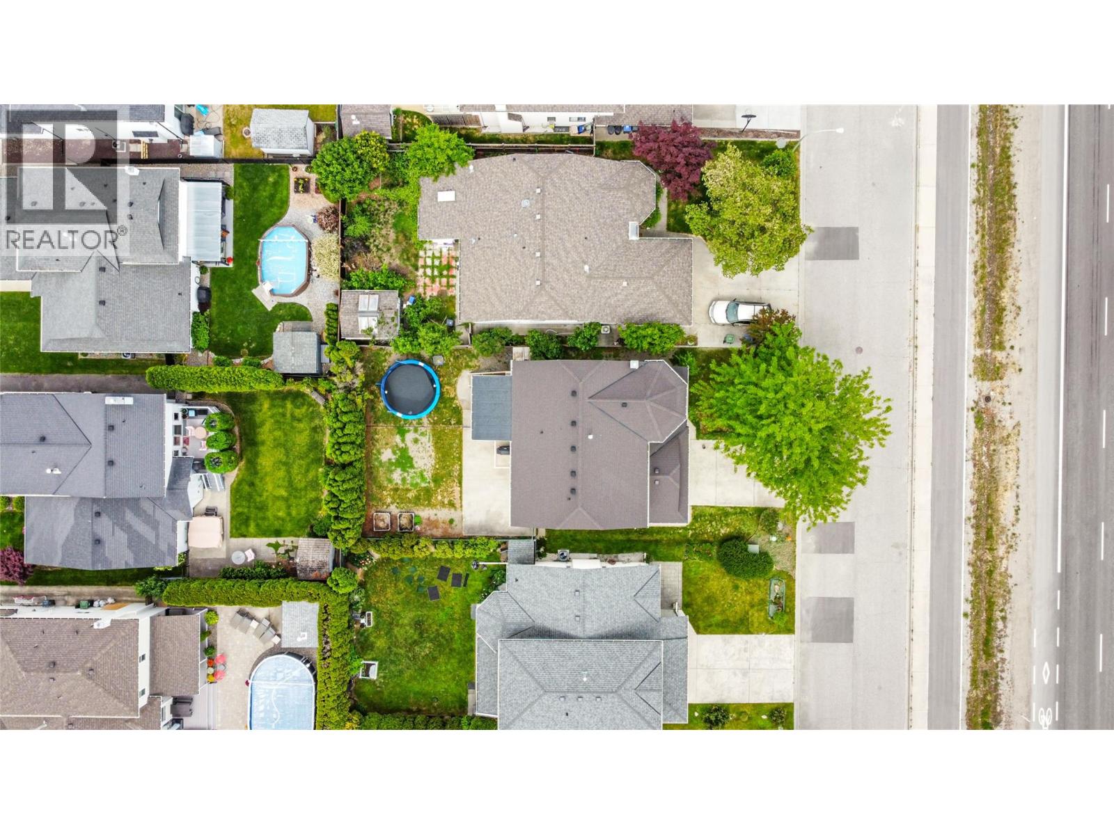 374 McTavish Crescent, Kelowna