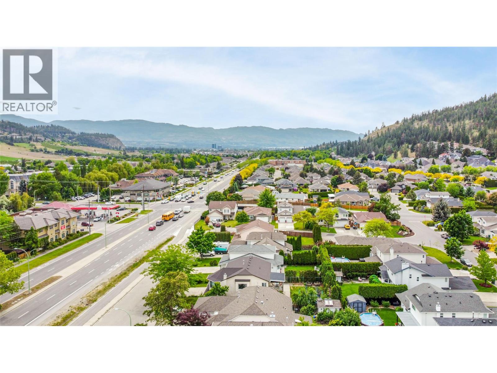 374 McTavish Crescent, Kelowna