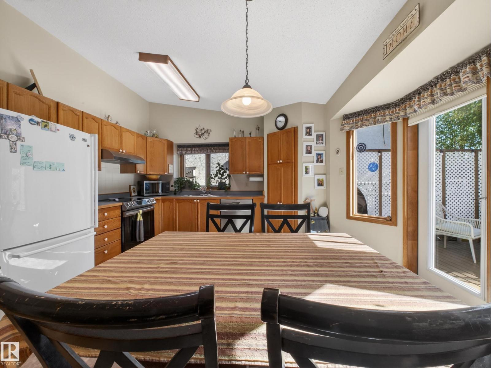 5515 45 ST - 12