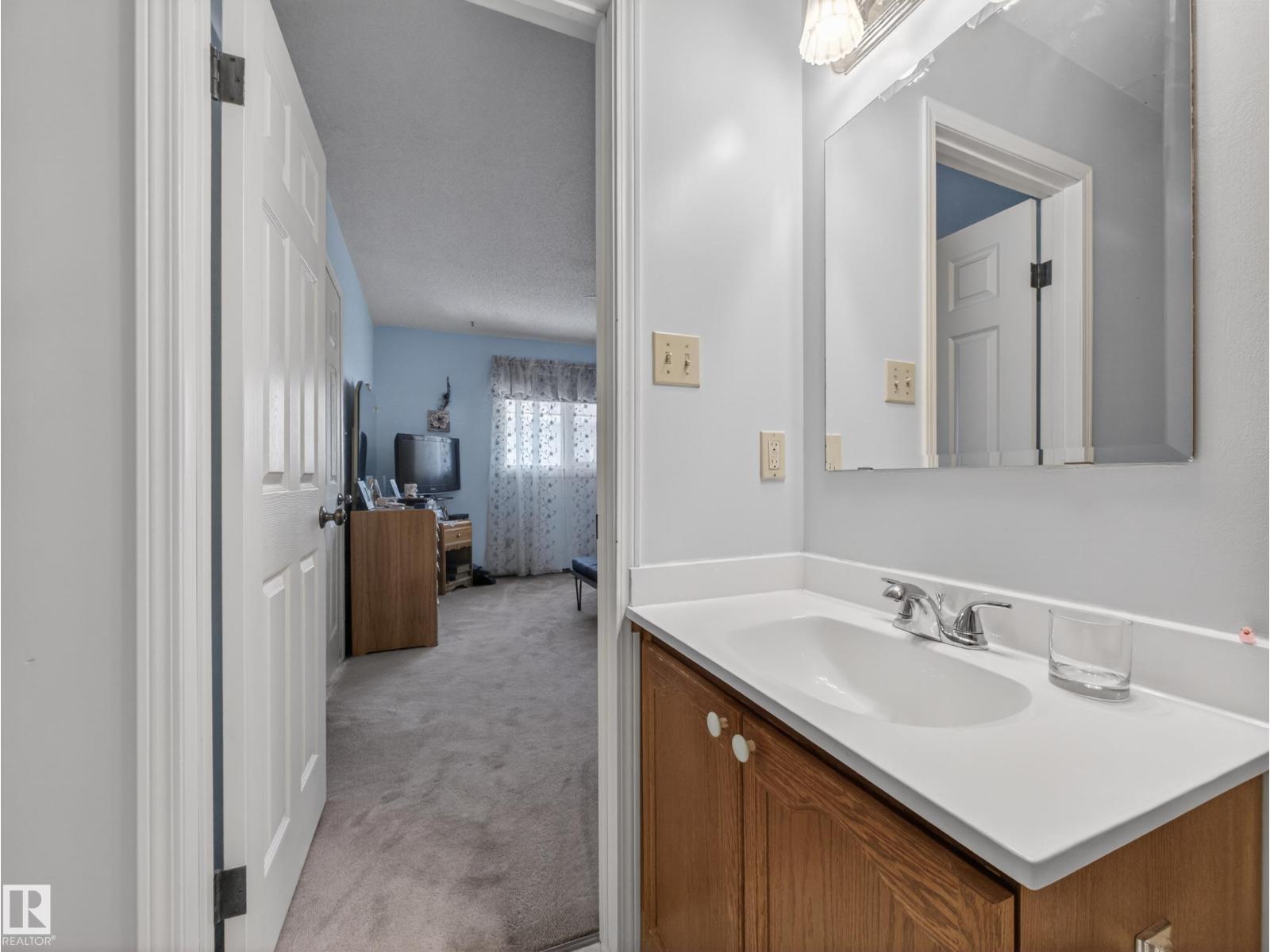 5515 45 ST - 22