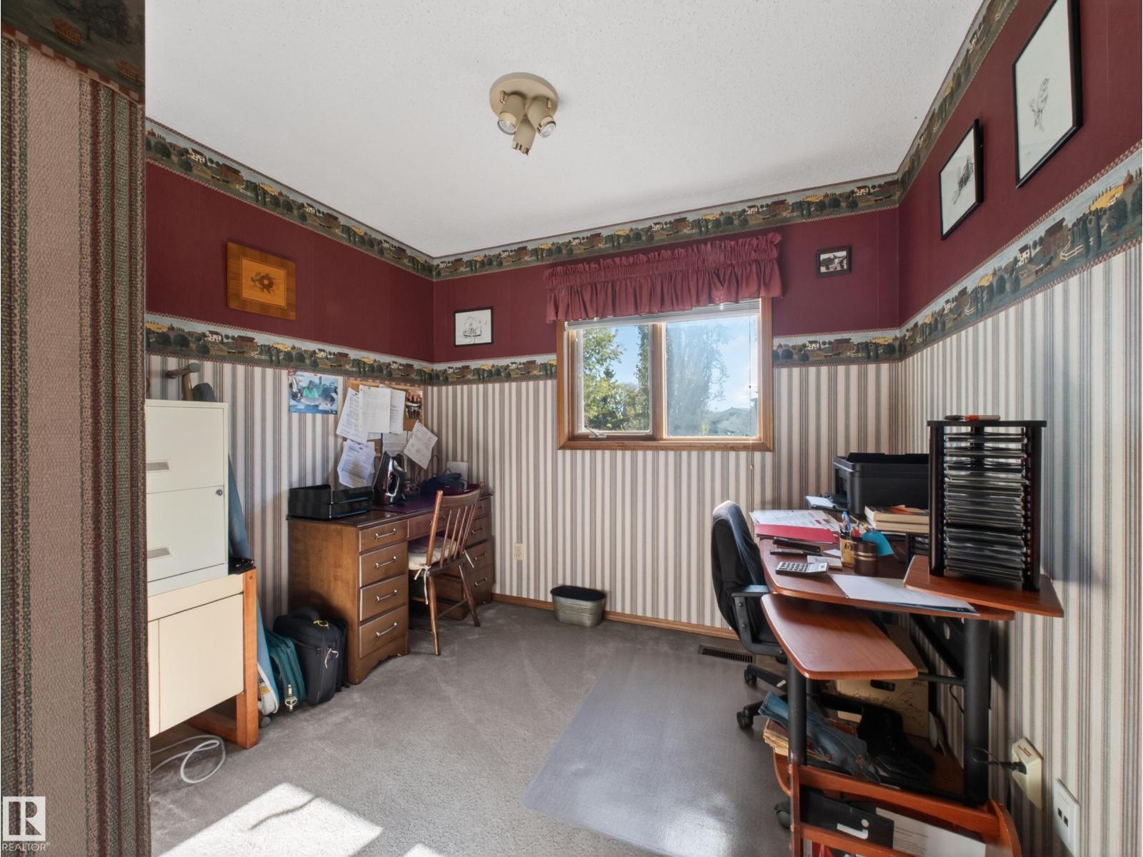5515 45 ST - 23