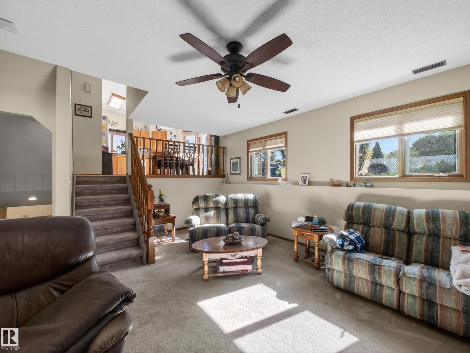 5515 45 ST - 35