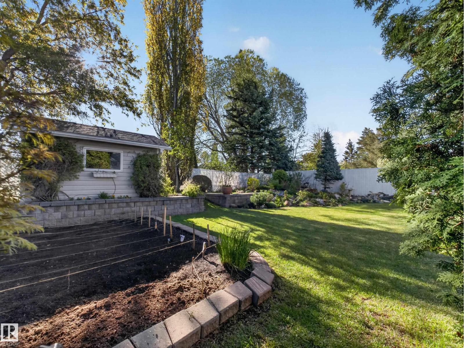 5515 45 ST - 48