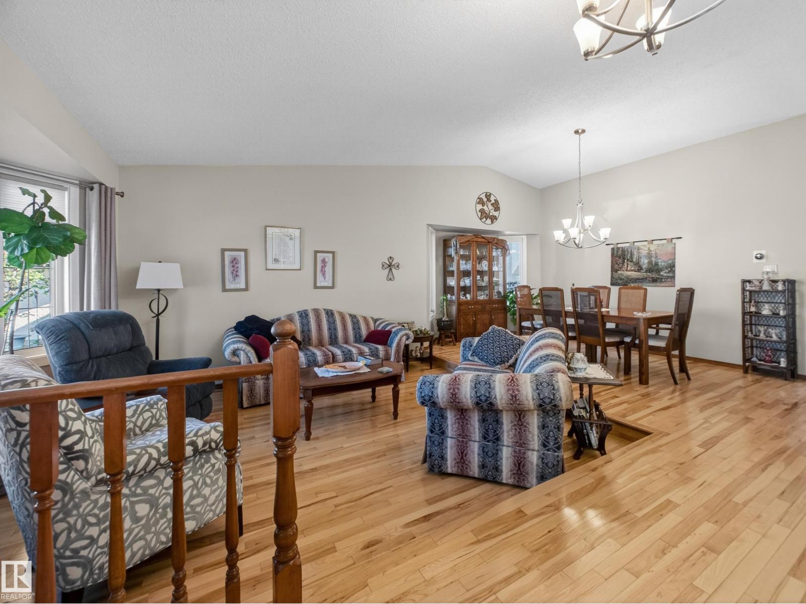 5515 45 ST - 5