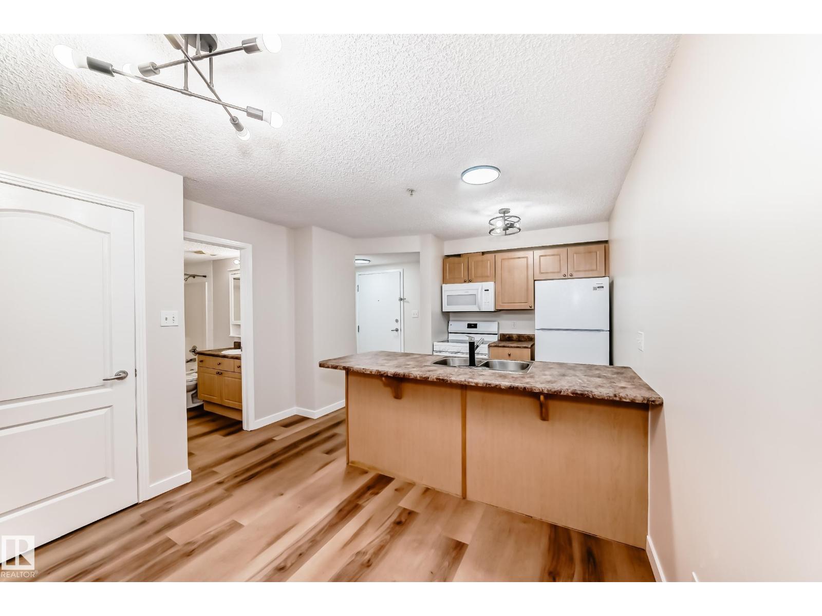 #108 12838 65 ST NW - 9