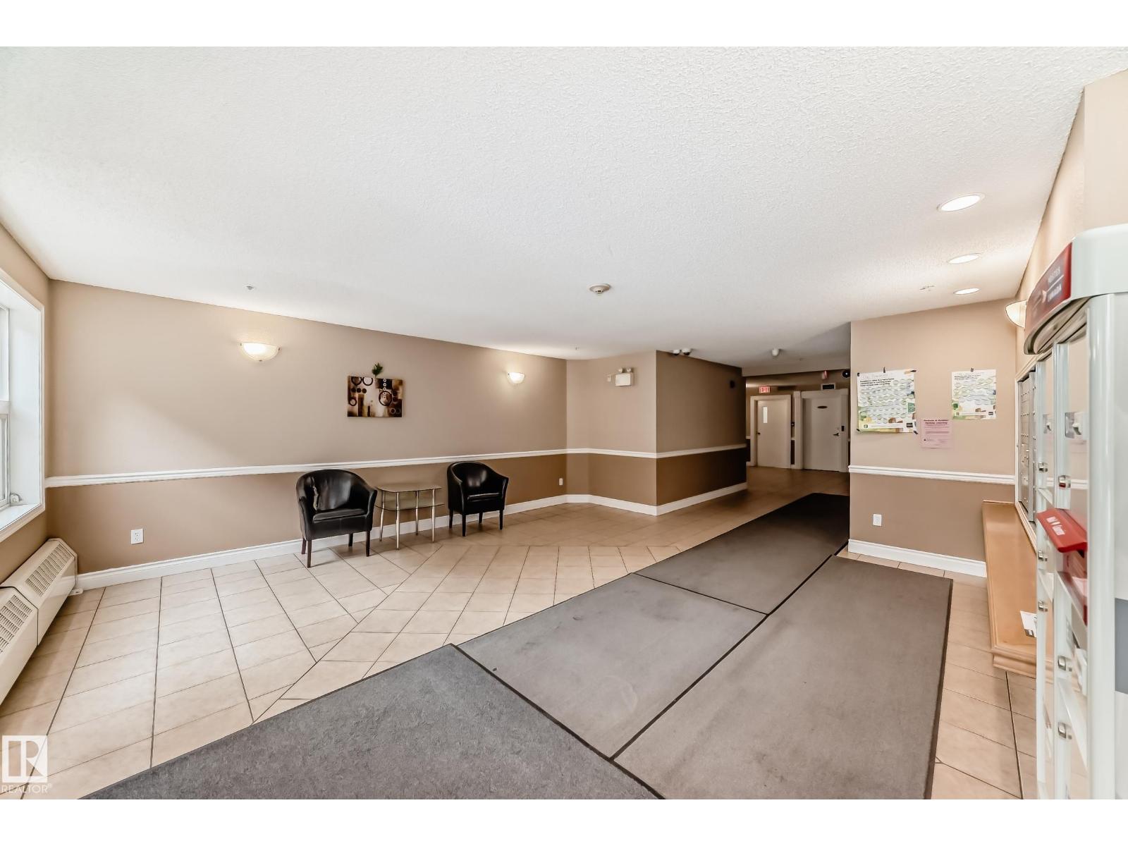 #108 12838 65 ST NW - 37