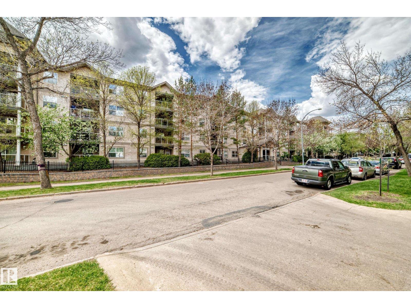 #108 12838 65 ST NW - 50