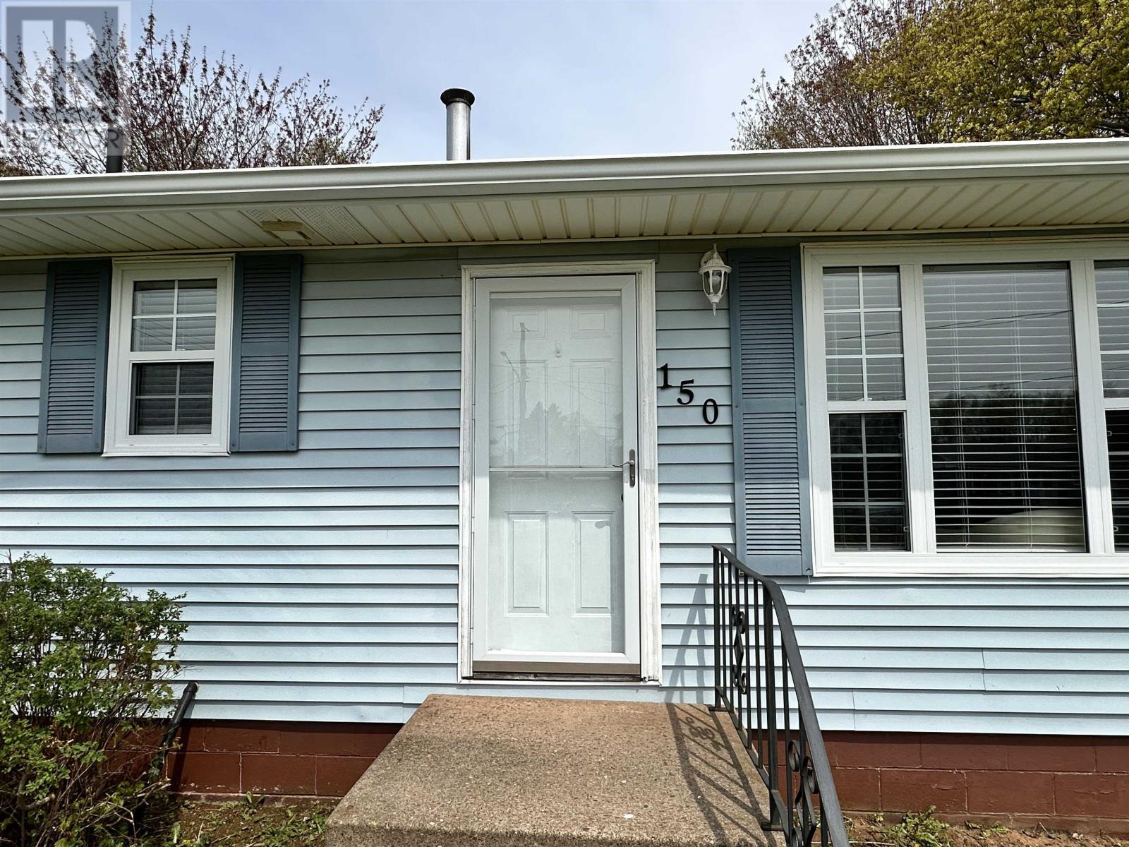 150 Parkwood Crescent - 28