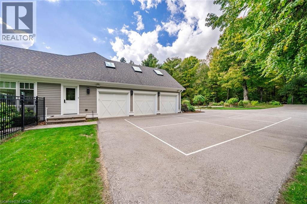 6502 MCNIVEN Road - 6