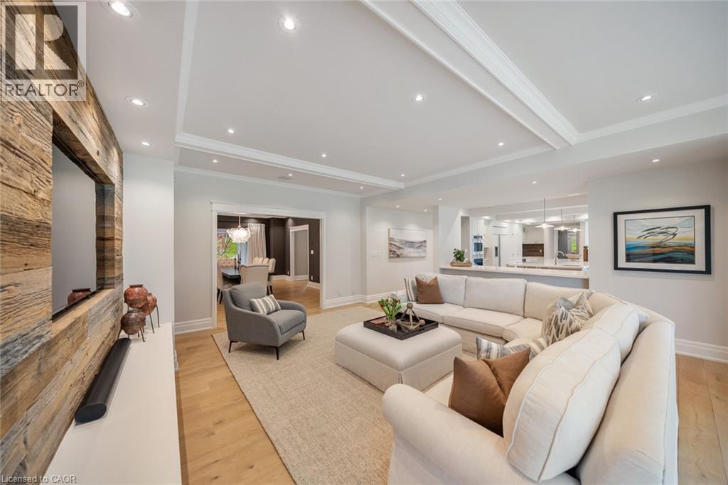 6502 MCNIVEN Road - 24