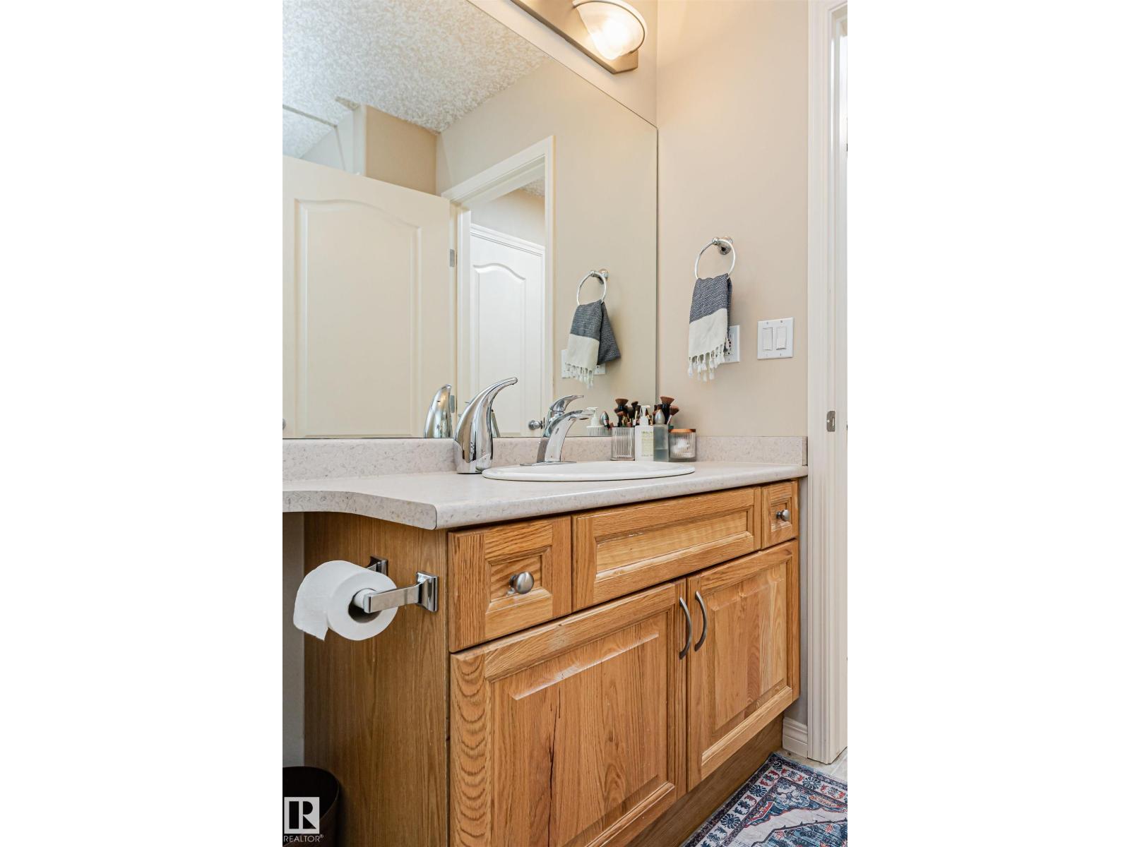 #15 16415 77 ST NW NW - 11